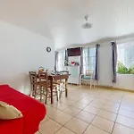 1 Bedroom Pet Friendly Home In Montmorillon *