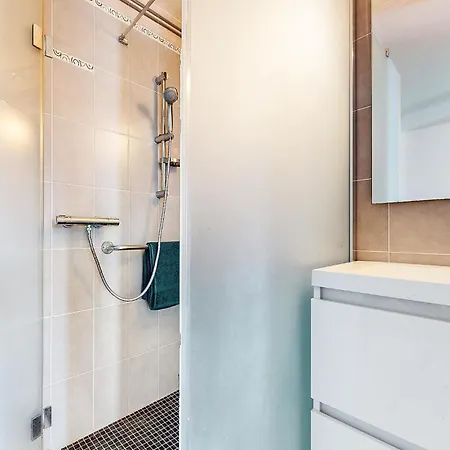 Cozy In With Wi-fi 度假居